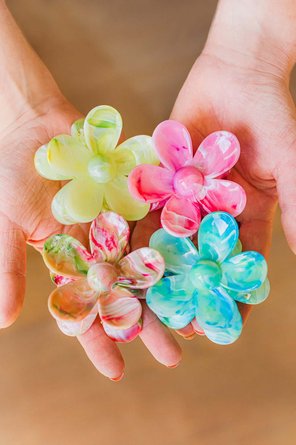 bloem haarclips set multicolor gemarmerd in hand haarspelden haaraccessoires
